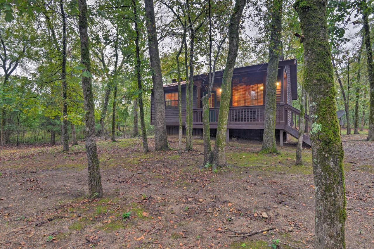 Hochatown Hideaway With Hot Tub, Grill And Fire Pit! Villa Stephens Gap Eksteriør billede